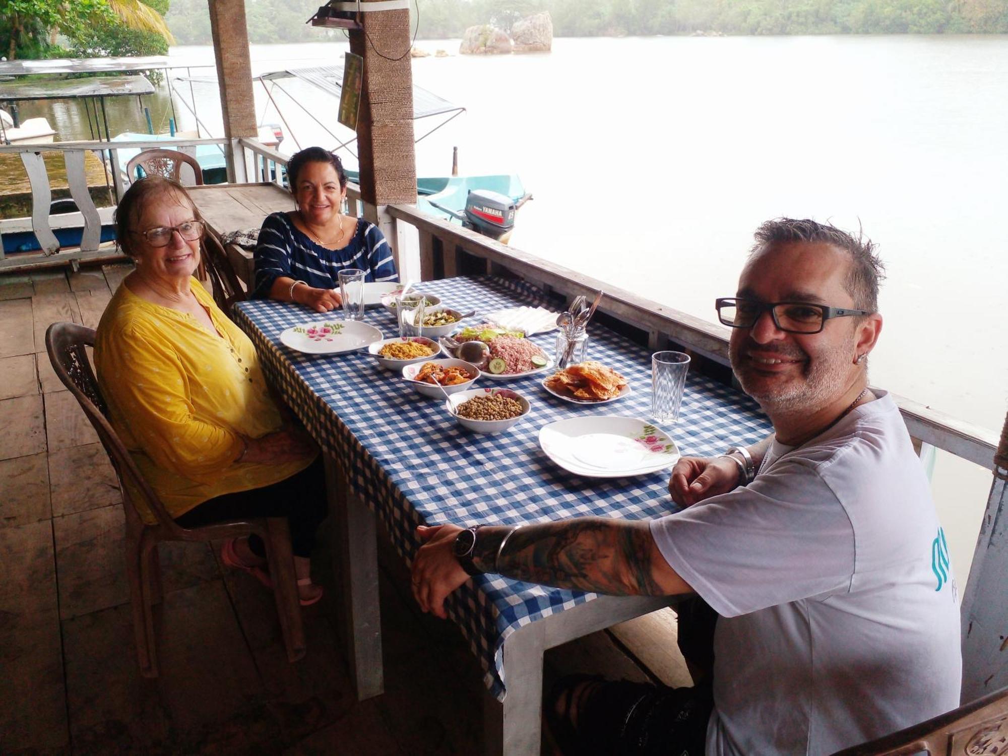 Lake Lane Guest Rest Koggala Bagian luar foto