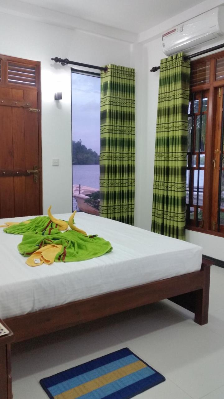 Lake Lane Guest Rest Koggala Bagian luar foto